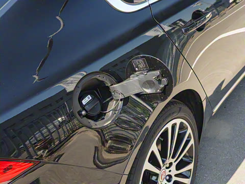 2022�� XFL 2.0T P250 ��������������