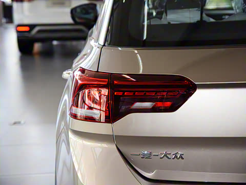 2021�� 280TSI DSG��������������