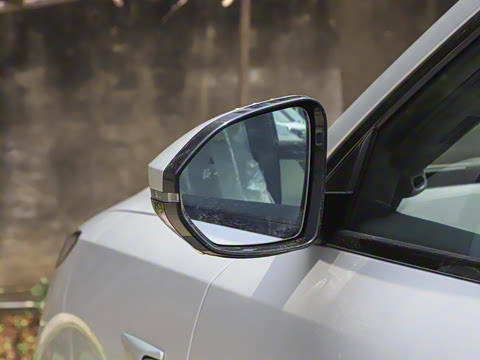 2025�� 210Ultra�Ǽݰ� 6��