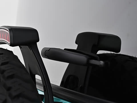 2025�� 2.3T ����SV7 �͹���