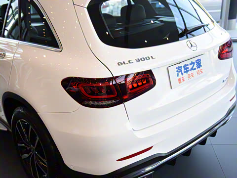 2022�� GLC 300 L 4MATIC ������