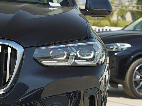 2022�� �Ŀ� xDrive25i M�˶���װ