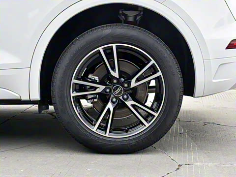 2025�� 45�����ذ� 40 TFSI ʱ�ж�����