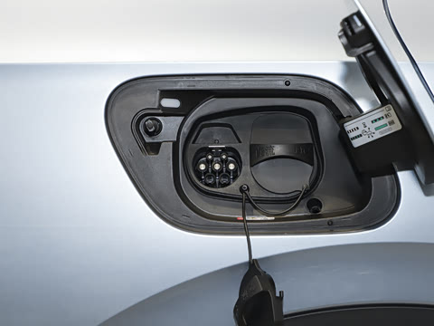 2025�� �Ŀ� ������ ���ڰ�