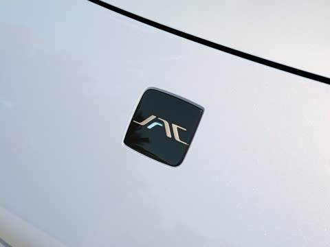 2023�� 505km Pro