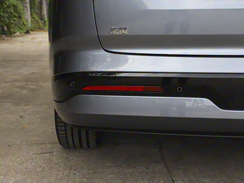 2025�� 636Ultra���Ȱ� 5��