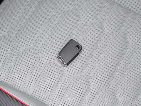 2023�� �Ŀ� 380TSI �Զ�����R-Line�콢��7��