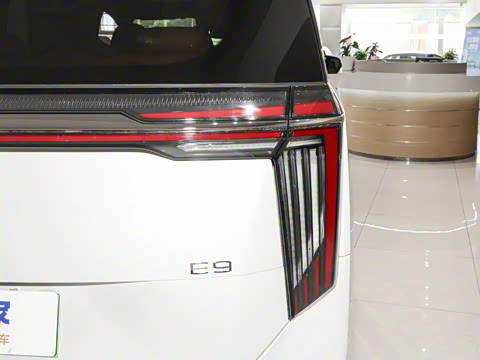 2025�� E9 ������� ����