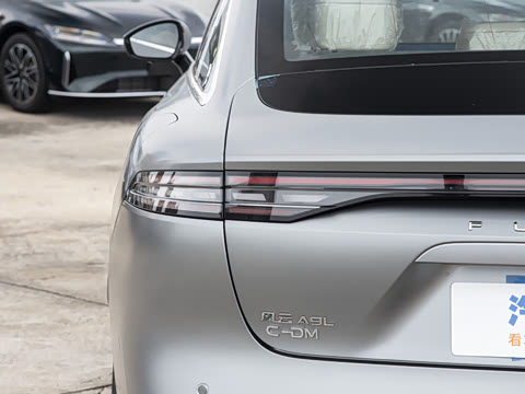 2025�� 260����������