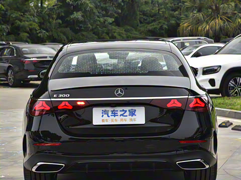 2025�� �Ŀ� E 300 ʱ�����˶���