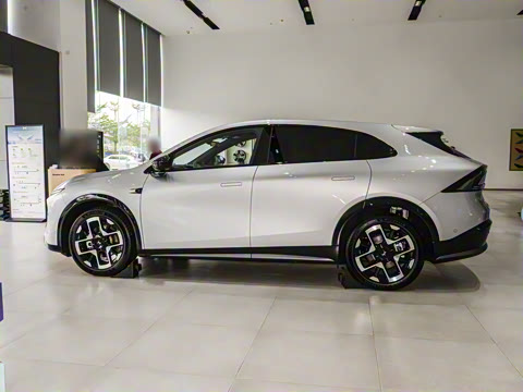 2025�� 702 �������� Max