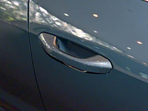 2020�� 40 TFSI ������