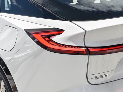 2025�� 630 MAX���а�