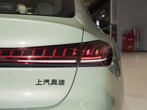 2026�� TFSI 150kW ����quattro��