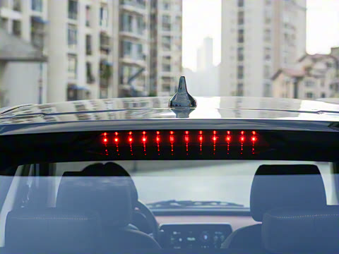 2021�� L400 4��