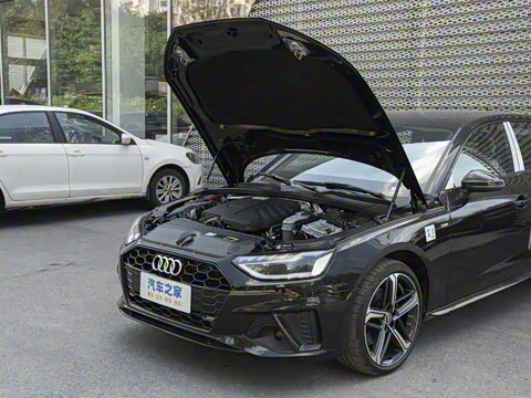 2025�� 200���������� 40 TFSI ����������