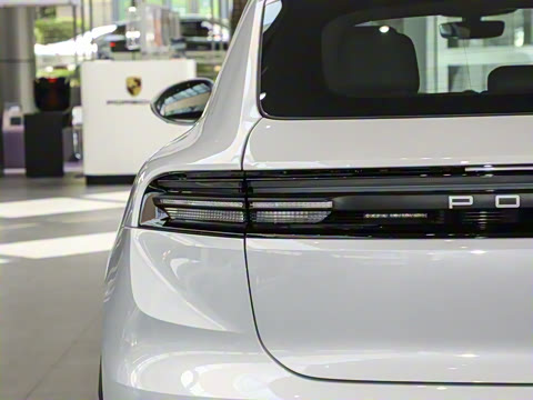 2025�� Macan 4 ���۰�