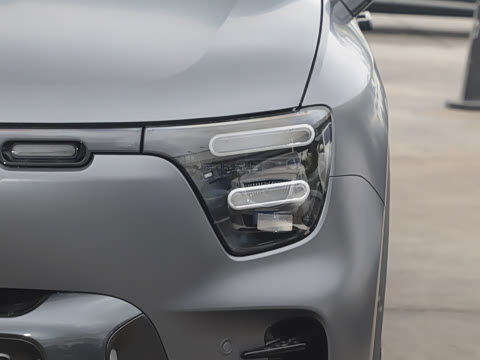 2025�� BRABUS ���ܰ�