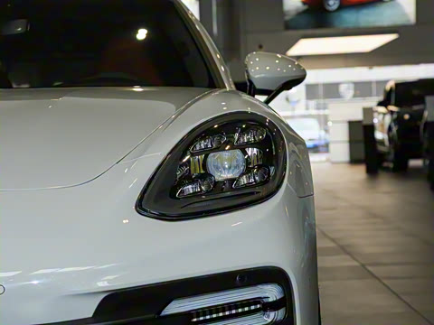 2021�� Panamera Turbo S �����ӳ��� 4.0T