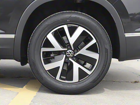 2025�� �Ŀ� ������ 330TSI