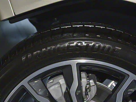 2021�� �Ŀ� xDrive 25i M�˶���ҹ��װ