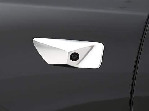 2025�� Ultra ���ܻ��°�