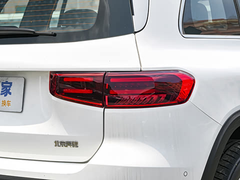 2025�� GLB 220 ������