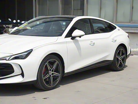 2025�� 2.0T Trophy+ �����Ǽݰ�