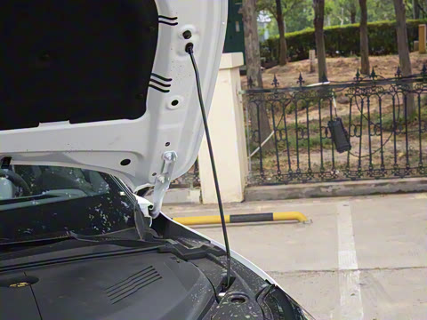 2025�� 560MAX 185kW