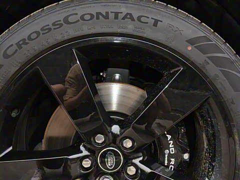 2025�� 90 5.0T V8