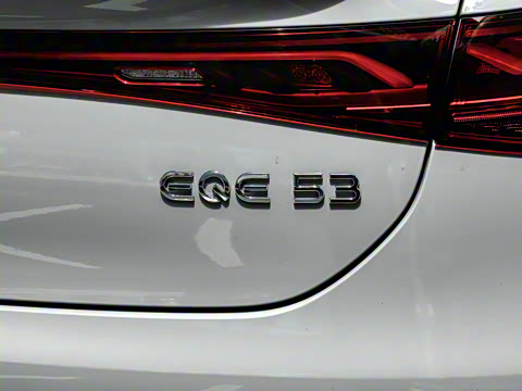 2023�� AMG EQE 53 4MATIC+