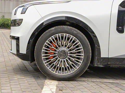 2025�� 2.0T ̽����