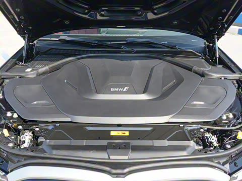 2022�� eDrive 35 L