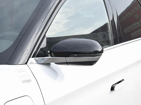 2022�� 653S+ 175kW