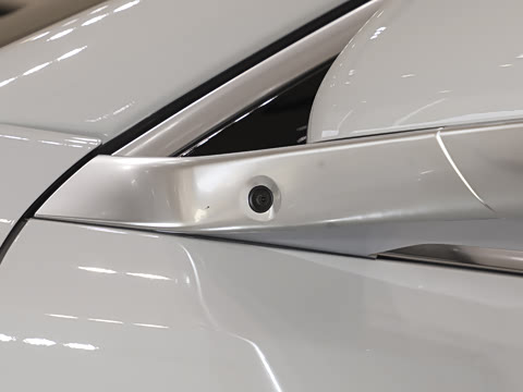 2025�� Pro ���ܻ��°�