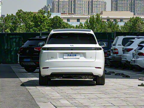 2025�� Max ���ܻ��°�