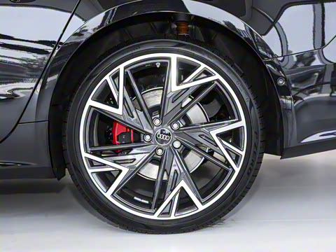 2025�� 45 TFSI quattro ����ʿ��