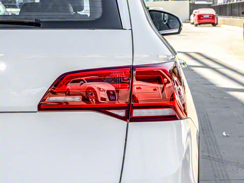 2021�� 280TSI ����������PLUS