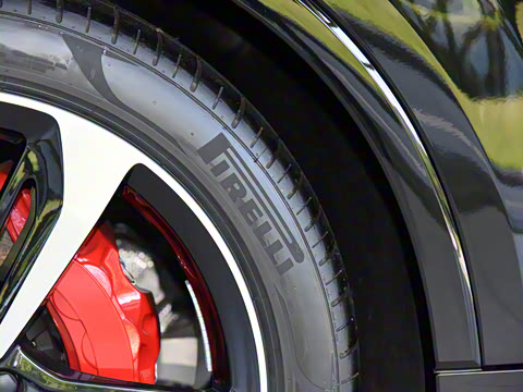 2022�� 55 TFSI quattro S line��ѩ�˶���