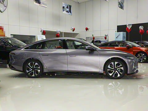 2025�� 235���� ������