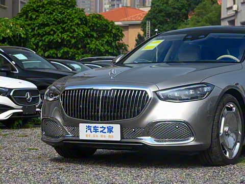 2025�� �Ŀ� S 680 4MATIC