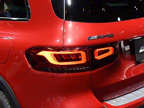 2021�� AMG GLB 35 4MATIC