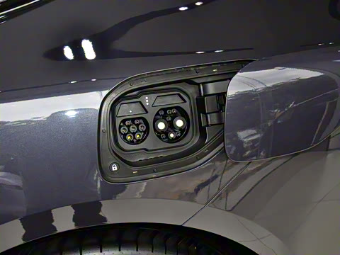 2025�� �Ŀ� Ultra���̰�