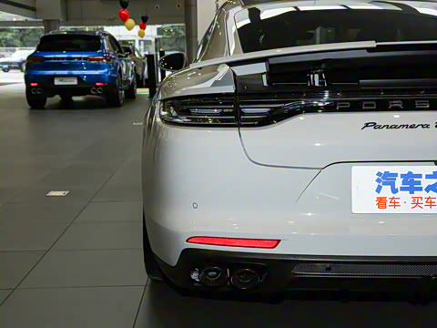 2021�� Panamera Turbo S �����ӳ��� 4.0T