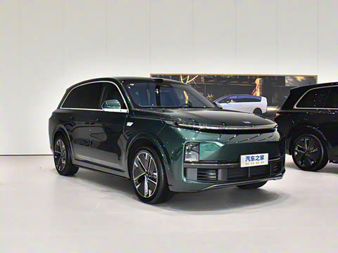 2025�� Pro ���ܻ��°�