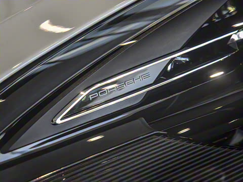 2025�� Macan 2.0T ���ΰ�