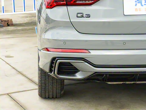 2024�� 45 TFSI quattro ʱ�ж����������ر��