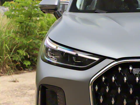 2025�� 2.0T ��������� 5��