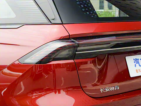 2025�� 2.0T ������������˹��