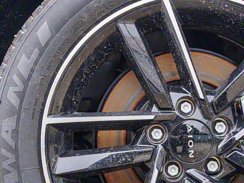 2025�� 650 ������